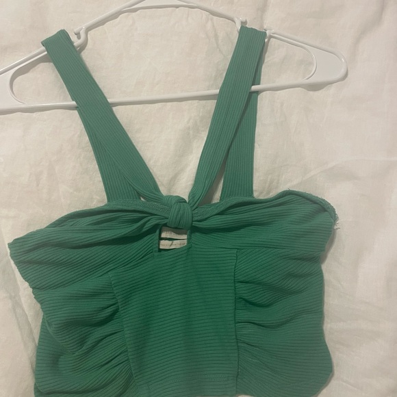Green tank top urban outfitters size medium - Picture 2 of 3
